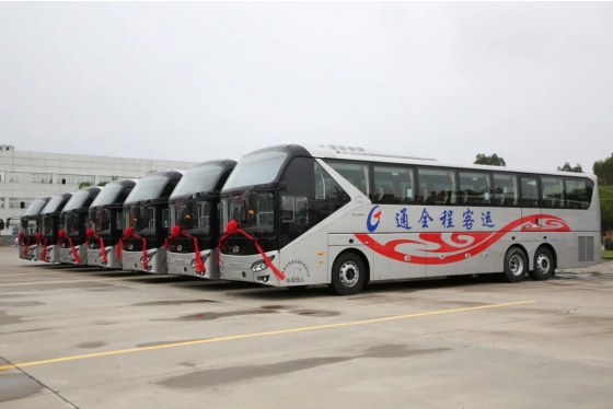 King Long giao 20 chiếc xe buýt XMQ6135QY cho khách hàng Thiên Tân để vận hành
