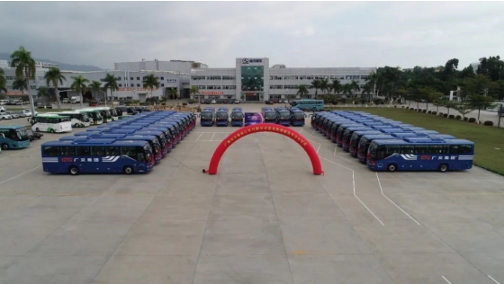 30 chiếc XMQ6112 giao hàng cho đại lý du lịch vận tải Quảng Châu
