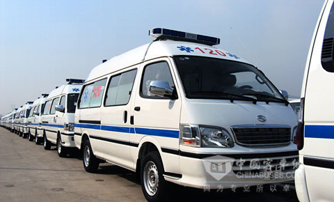 Kinglong cung cấp xe cứu thương hạng nhẹ đến Lan Châu