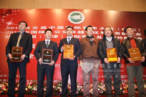 Xe buýt Kinglong đạt ba giải thưởng của CIBC