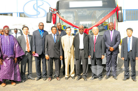 Kinglong: Chuyến xe buýt đầu tiên đến Senegal ra mắt
